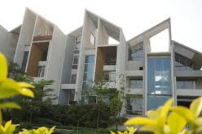 Rise Resort Residences Luxurious Villas at Noida Extension-5